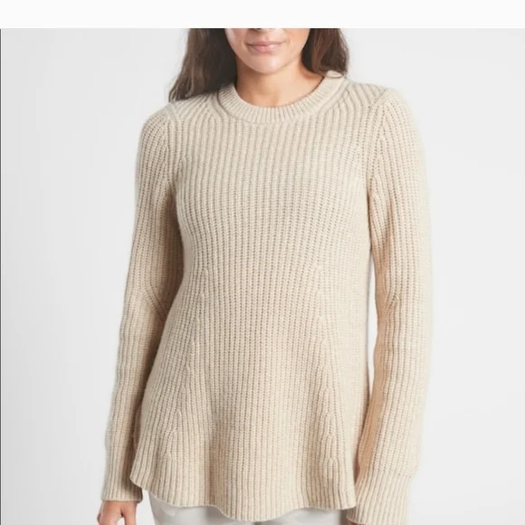 Athleta SierraWool Blend Cream Sweater Soze Medium Hiking Camping Gorpcore Beach - Picture 2 of 10